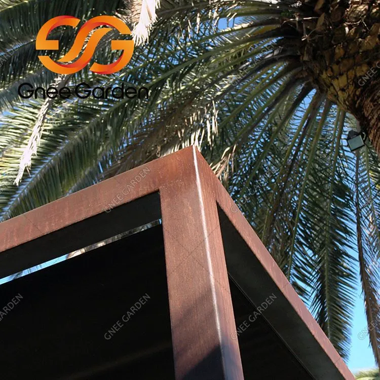 Corten Steel Pergola s streho