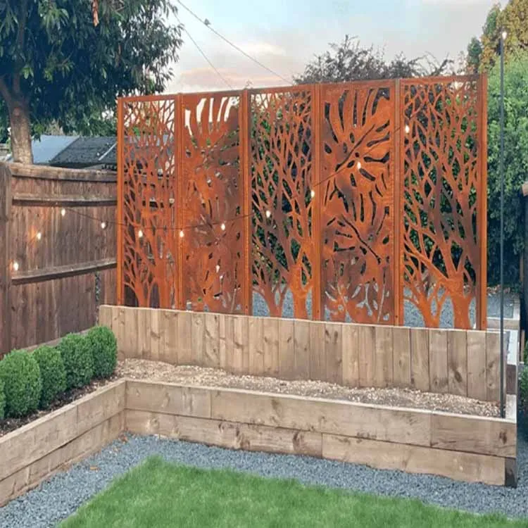 Umetniški pregradni zaslon Corten