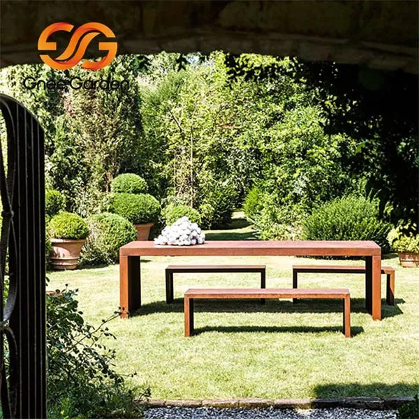 Jeklene klopi in mize Corten