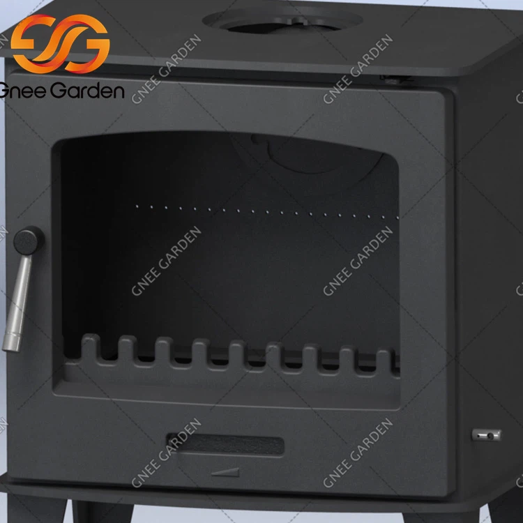 Prostostoječa peč na drva z dimnikom