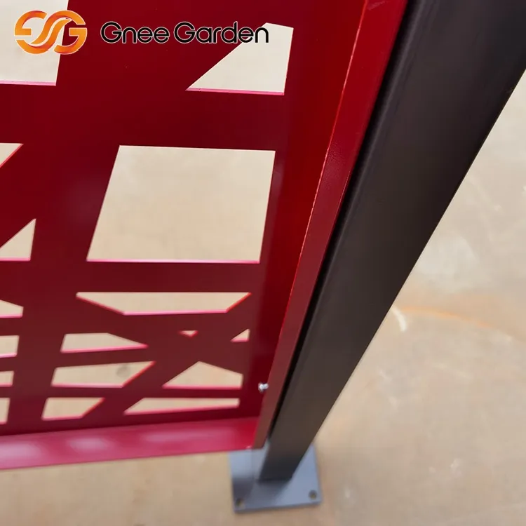 Sodobna rdeča geometrijska zaslonska ograja