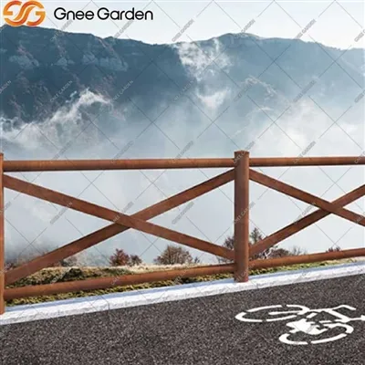 Sodobno urejanje okolice s korten jekleno ograjo